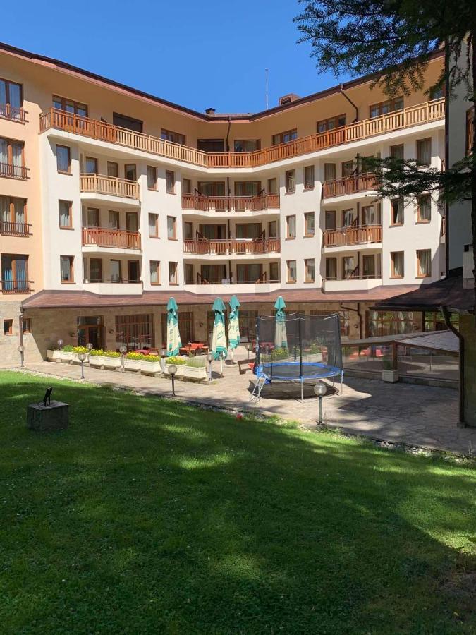 Excellent Studios For Your Vacation-Hotel Villa Park- 보로베츠 외부 사진