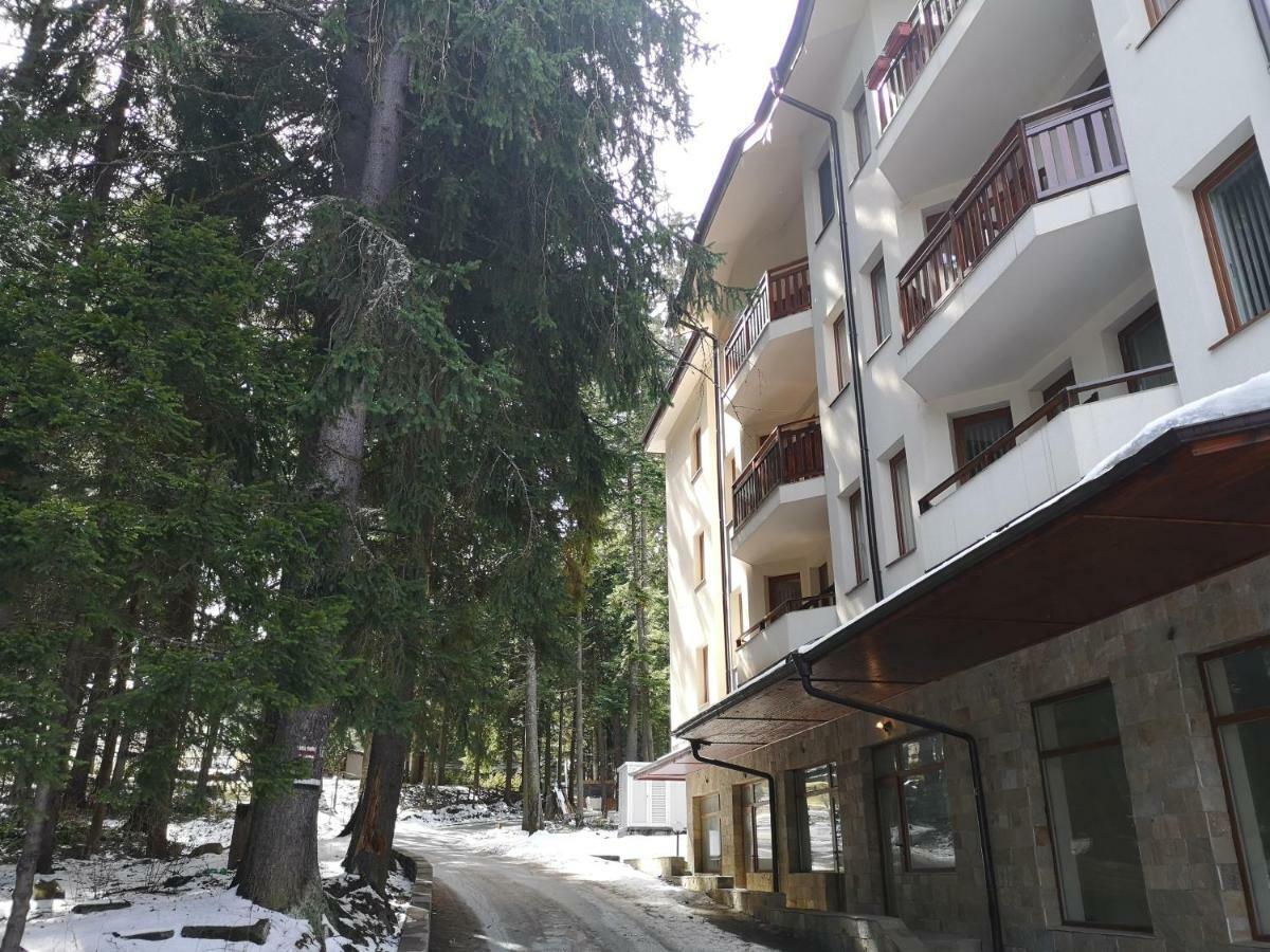 Excellent Studios For Your Vacation-Hotel Villa Park- 보로베츠 외부 사진