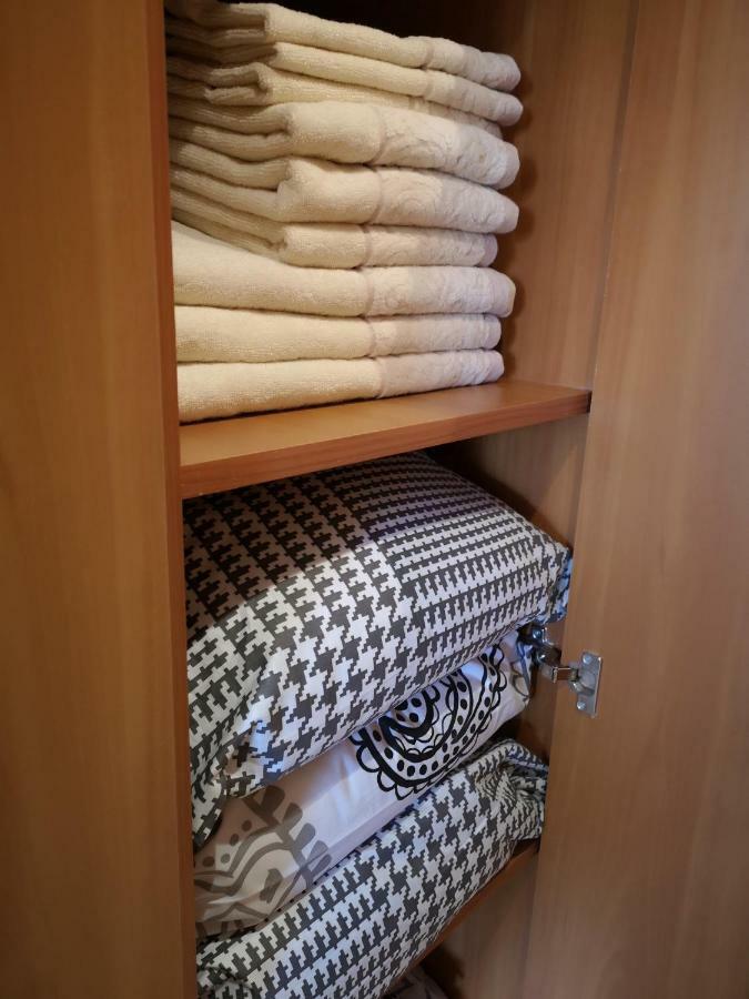 Excellent Studios For Your Vacation-Hotel Villa Park- 보로베츠 외부 사진