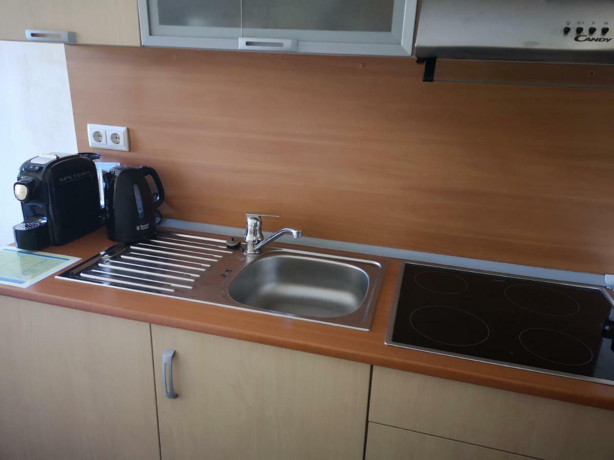 Excellent Studios For Your Vacation-Hotel Villa Park- 보로베츠 외부 사진