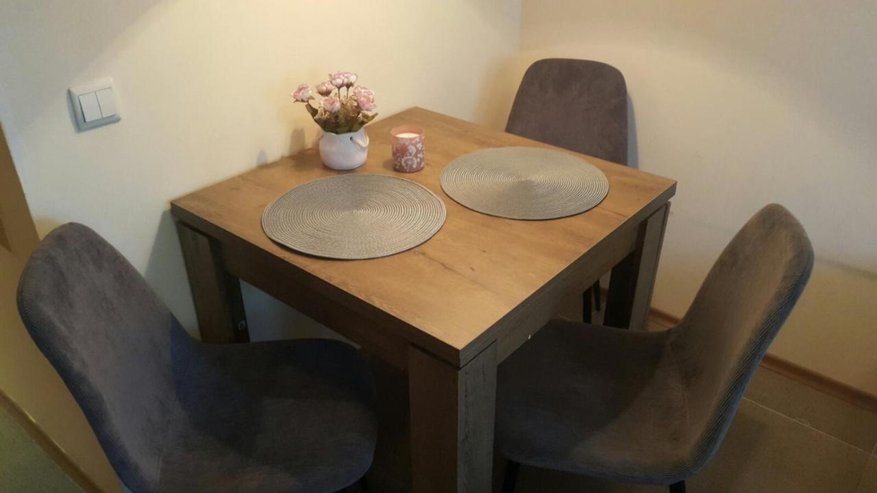 Excellent Studios For Your Vacation-Hotel Villa Park- 보로베츠 외부 사진
